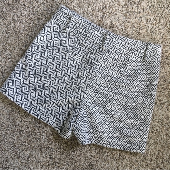 LOFT High Waisted Shorts - Picture 3 of 6